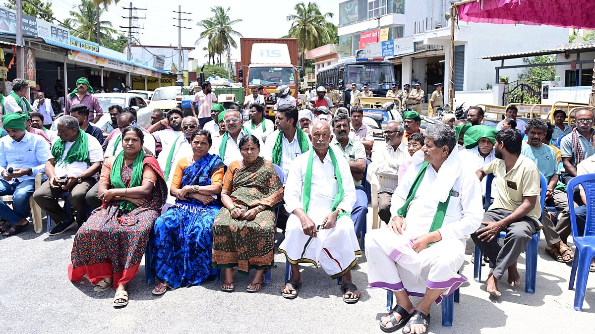 'Issue final notification for Bidadi township': Farmers urge CM DK Shivakumar, demand relief from 'Red Zone' tag