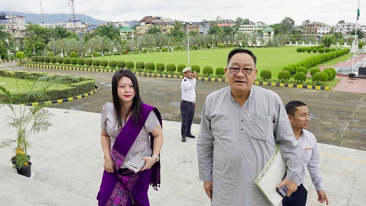 Two Kuki MLAs attend Manipur Assembly session physically after three years
