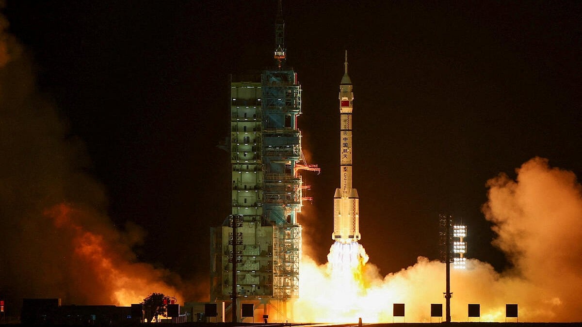 China to send first Pakistani astronaut to Tiangong space station ...