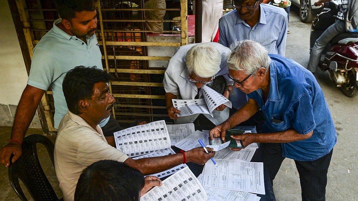 Election Commission: EC orders special voter drive in 20 states and UTs
