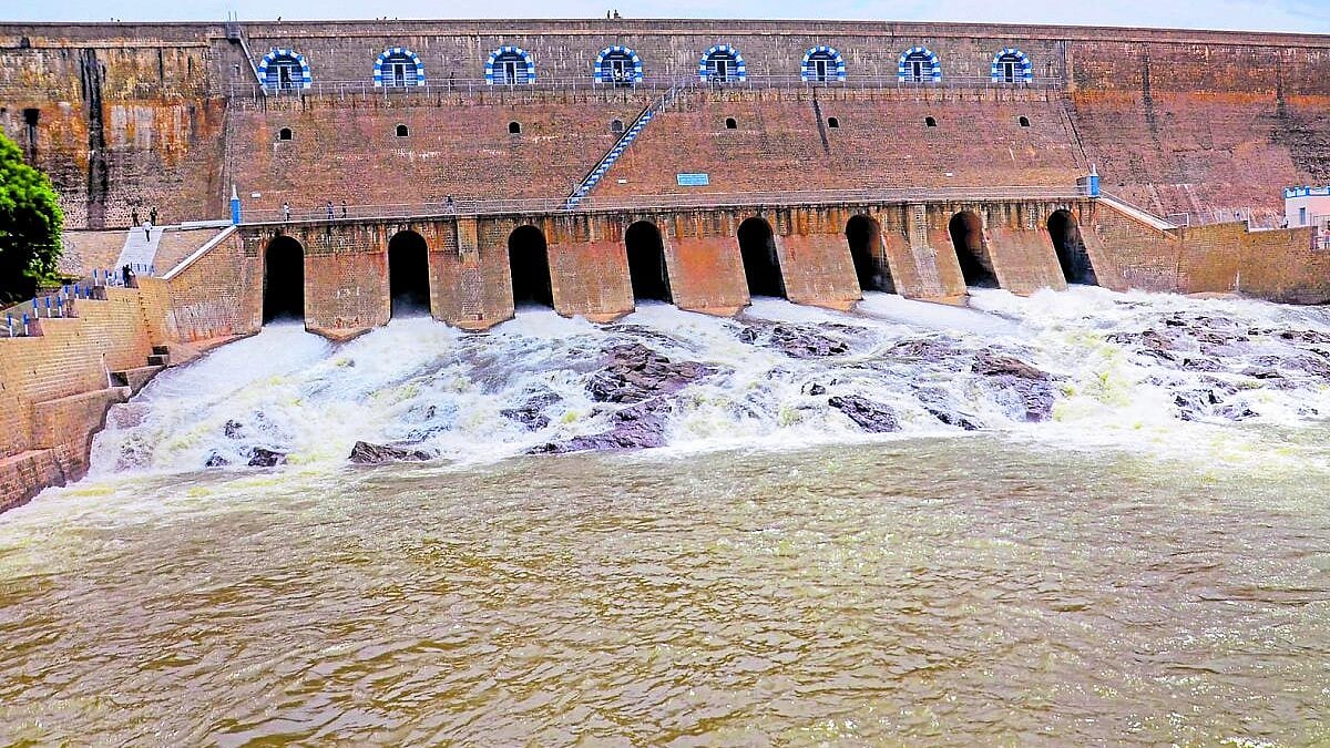 Mettur Dam storage plummets to 32 percent threatening samba crops