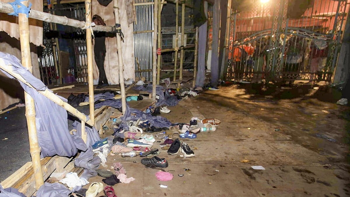 Kolkata Durga Puja pandal stampede kills 17, injures 25 after rain ...