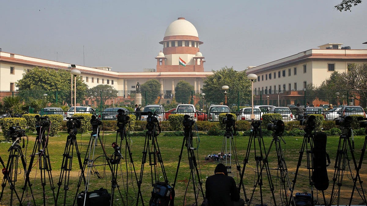 Mamata Banerjee: SC reserves verdict on CBI probe into I-PAC raid ...