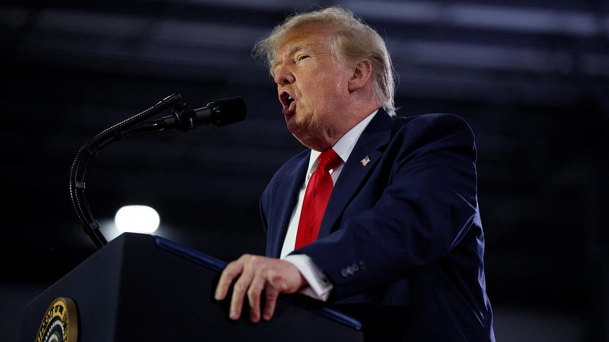 Trump says Musk restored Ukraine's Starlink access, declines to say if they spoke