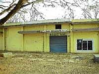 Forsaken: Cold storage building at the APMC yard in Chikkaballapur. DH Photo