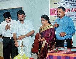 District-in-Charge Minister J Krishna Palemar inaugurating the World TB Day programme at the Regional Advanced Paediatric Care Centre in Mangalore on Wednesday. DH photo
