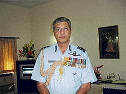 IX-812 crash: Some Questions?