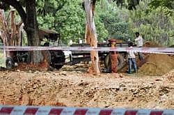 Back on track: Work on the proposed war memorial resumed at Indira Gandhi Musical Fountain in Bangalore. on Friday. dh photo