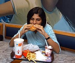 Eating junk food as addictive as drugs