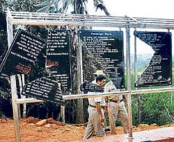 Air crash: Memorial damaged