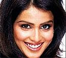 All Smiles Genelia DSouza