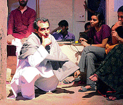 reliving A scene from the play Ek Mulaqat Manto Se.