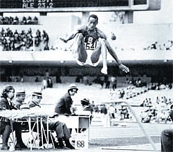Bob Beamon... flying without wings.