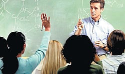 Bonus to teachers betters student