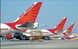 Air traffic takes a dive for third straight month