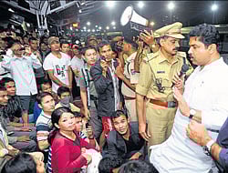 Karnataka minister to visit northeast, ask people to return