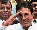 How does it matter if Rajesh Khanna is dead or alive: Katju