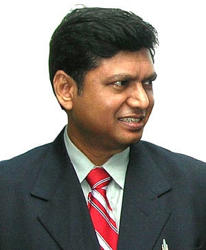 Strong under-current against India in Kashmir, says IPS officer