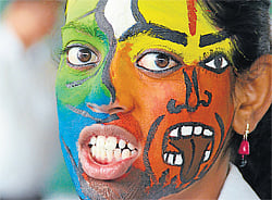 artistic One of the students in the face-painting competition.