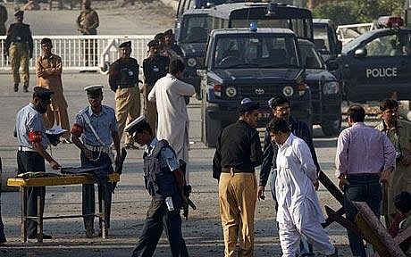 Members of Pakistan's air force take part in Defense Day ceremonies, or Pakistan's Memorial Day, at the mausoleum of Muhammad Ali Jinnah in Karachi September 6, 2012.  REUTERS