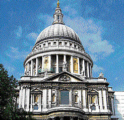 Heritage: St Pauls Cathedral  photo by andrew dunn/wikimedia commons