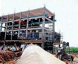 Delay: A superstructure of the ongoing work on pumping station of Kabini drinking water project at Bidarugodu,  Nanjangud taluk in Mysore district on Saturday. dh photo