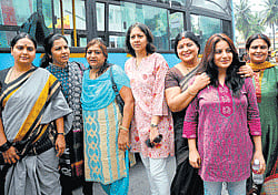 star power: Actors Shruti, Tara, Pramila Joshai, Sudha Rani, Jayamala and Pooja Gandhi take part in the protest against the release of Cauvery water to Tamil Nadu, in Bangalore on Saturday. DH Photo