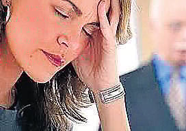 Bad news stresses women more