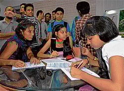 testing times Hindi-medium students in DU suffer more owing to lack of study material. PHOTOS FOR ILLUSTRATION PURPOSE ONLY