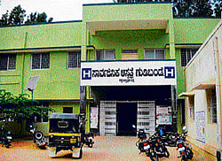 This hospital faces a drought of doctors