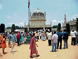 Tourists at Gumbaz in Srirangapatna taluk. dh photo