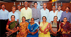 college mates: The students of 1967 BSc batch of erstwhile Government College (now University College) posing for a photograph at their re-union after a gap of 45 years in Mangalore on Friday. DH photo