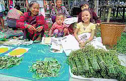 Buy & sell: Scenes from the market place. photos by author