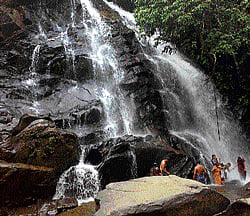 Sirimane Falls, which is in the vicinity of Kigga. (Photo by the author)