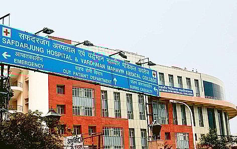 She contracted new infections at Safdarjung