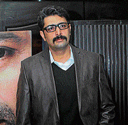 posing Priyanshu Chatterjee