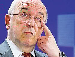 Microsoft fined $733m for breaking browser deal