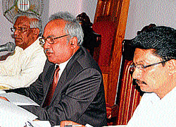 Mangalore University Vice-Chancellor Prof T C Shivashankaramurthy speaks at the fourth general meeting of the Academic Council at the new senate hall in Mangalore University on Saturday. dh photo