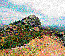 tranquil The remains of Tipu Sultans fort in Rayakottai. PHOTO BY AUTHOR