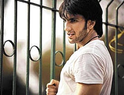 Ranveer endures pain for 'Lootera'