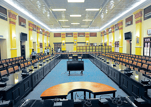 The spruced-up Conference Hall at the Vidhana Soudha awaits newly elected legislators. dh Photo