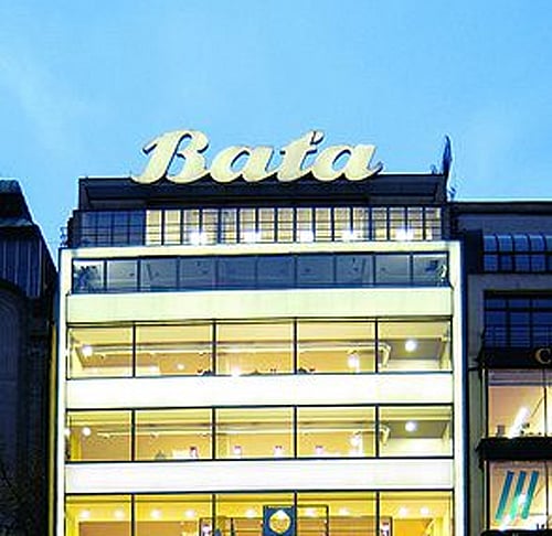 Bata Store Wenceslas Square in Prague, the Czech Republic - 2005 Wikipedia Image