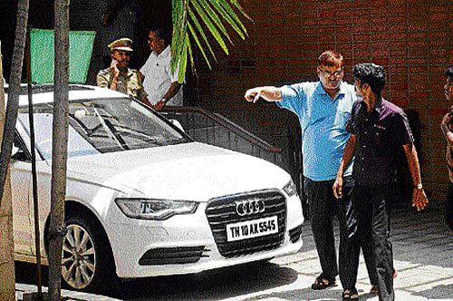 A Mumbai police team raids the house of Gurunath Meiyappan in Chennai on Sunday. PTI