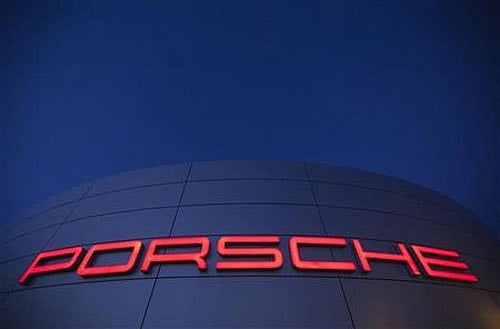 The lack of geographical proximity makes mandis less accessible to farmers. Credit: PTI Photo