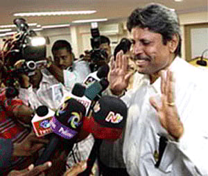 Dhawan is the future of Indian batting: Kapil Dev