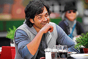 Family guy: Bobby Deol in 'Yamla Pagla Deewana 2'.