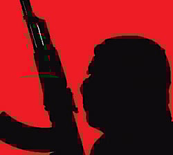 Omar, Geelani spike Shinde's terror claim