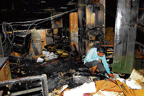 The BSNL office on Raj Bhavan Road that was gutted in an accidental fire on Thursday. DH Photo