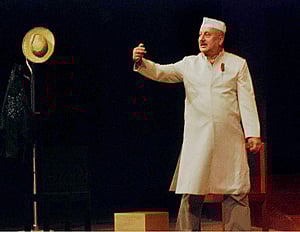 Anyone who can lie can act: Anupam Kher