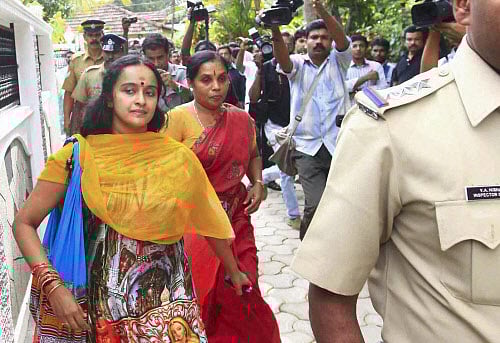 Shalu Menon, danseuse and TV serial actor, whose name had come up repeatedly in police questioning and media reports in connection with the solar panel scam, has been taken into custody in Kottayam in Kerala on Friday.